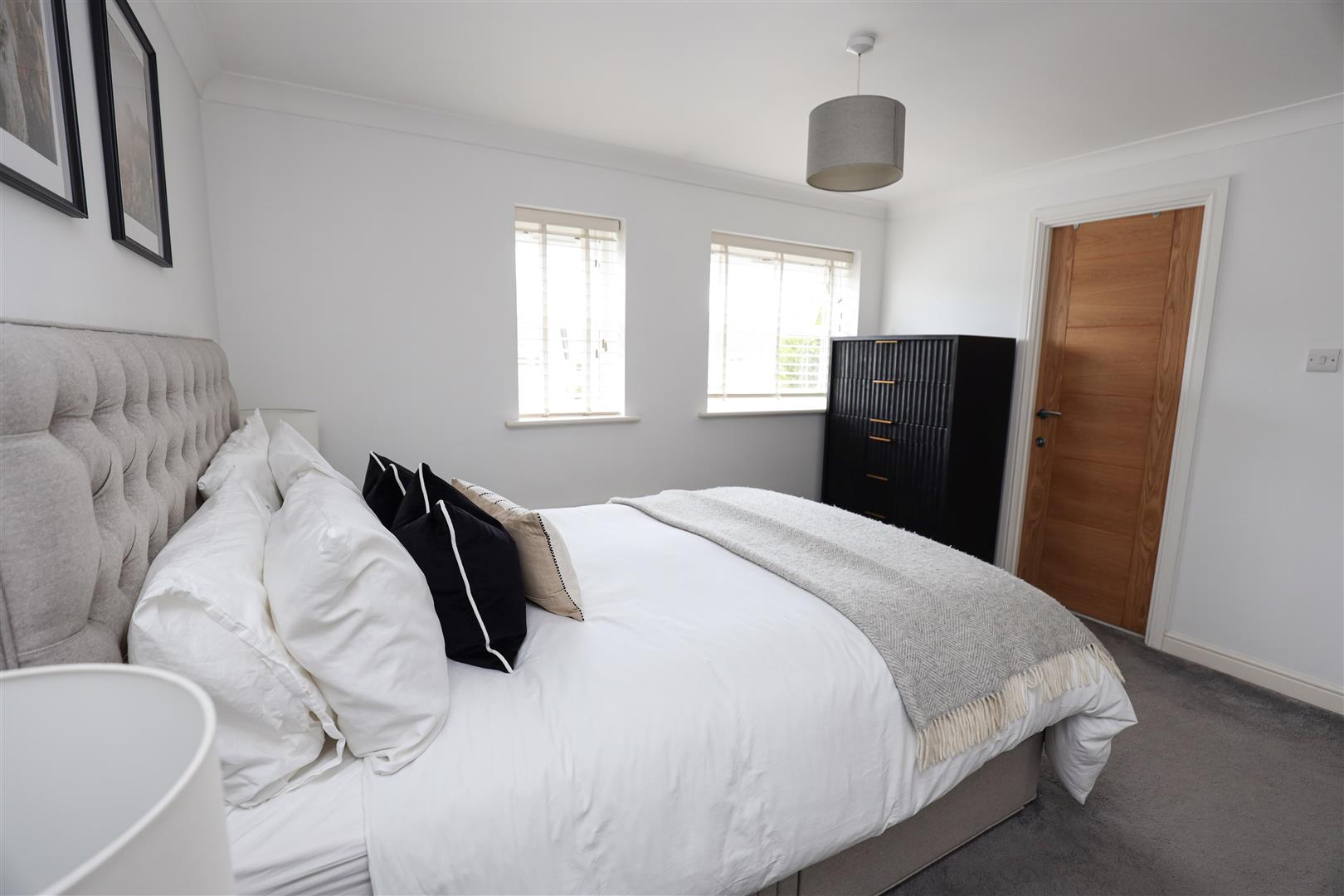Ffordd Y Dderwen, Ystradowen, Cowbridge, CF71 7SG